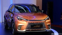 Lexus LBX merupakan model paling kompak dari Lexus yang akan menjadi terobosan baru pada luxury market.   