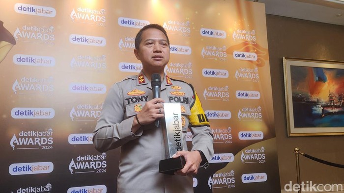 Kapolres Sukabumi, AKBP Tony Prasetyo Yudhangkoro