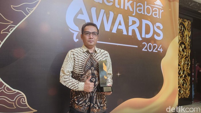Kepala Dinas Informasi, Komunikasi dan Persandian, Mubtadi Latif