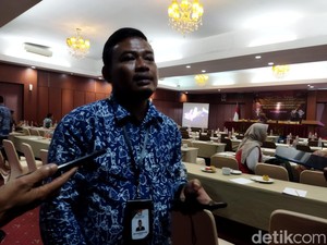 Calon-calon Indie Pilbup Pandeglang Serahkan Perbaikan Syarat Dukungan