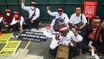 Minta Diangkat Jadi PNS, Dosen Unjuk Rasa dan Bangun Tenda di Trotoar