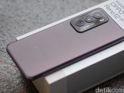 Unboxing Oppo Reno 12 5G: Calon HP Rp 7 Juta Bodi Tangguh