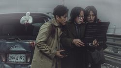 Chaos di Film Korea Terbaru Lee Sun Kyun Project Silence Chaos di Film Korea Terbaru Lee Sun Kyun Project Silence