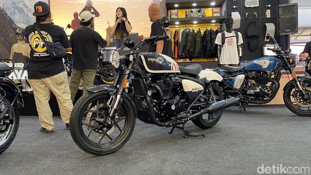 Royal Enfield Shotgun 650