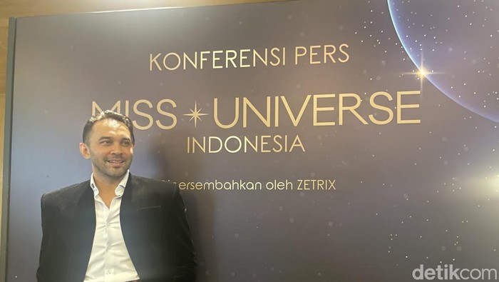 Teuku Zacky National Director Miss Universe Indonesia
