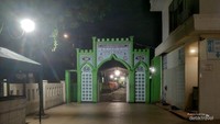 Foto Gerbang Komplek Makam Habib Kuncung oleh Malik