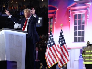 Bahas Agenda Debat Pilpres, Trump Sebut Kamala Harris Hampir Tak Kompeten