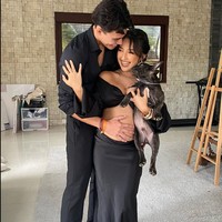 Kabar duka datang dari artis cantik Jennifer Coppen. Sang suami, Dali Wassink, dikabarkan meninggal akibat kecelakaan. Kepergian Dali Wassink yang mendadak itu tentu membuat banyak penggemarnya terkejut. Foto: Instagram/@dali.wassink