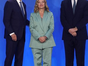 Dunia Hari Ini: Ejek Tinggi Badan PM Italia, Seorang Jurnalis Didenda
