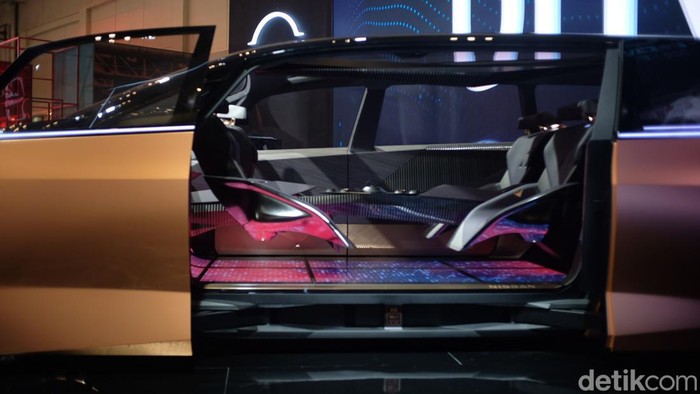 Futuristik, Nissan Boyong Mobil Konsep Hyper Tourer di GIIAS 2024 Nissan memboyong mobil konsep Hyper Tourer di GIIAS 2024. Nissan Hyper Tourer hadir untuk pencinta mobil mewah dengan mobilitas padat.