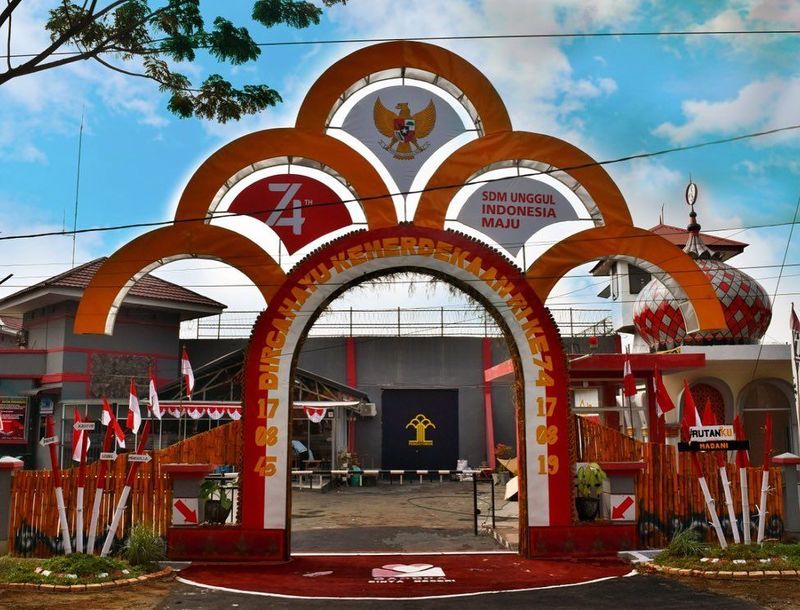 Ilustrasi gapura 17 Agustus (Foto: Instagram/@kemenkumhamri)