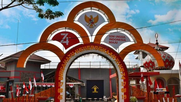 Ilustrasi gapura 17 Agustus (Foto: Instagram/@kemenkumhamri)