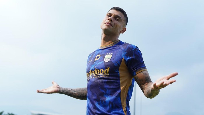 Jersey anyar Persib
