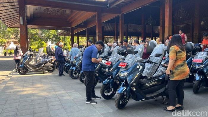Kendaraan dinas motor Nmax untuk petugas KB di Kota Solo, Jumat (19/7/2024).