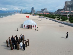 Kim Jong Un Kunjungi Resor Baru, Dibuka Tahun 2025