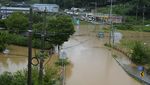 Korea Selatan Banjir Setelah Diguyur Hujan Deras