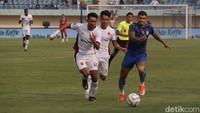 Gol pertama Persib Bandung dicetak Ciro Alves pada menit 14. (Foto: Wisma Putra/detikJabar)