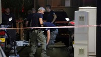 Kelompok Houthi, yang bermarkas di Yaman, mengklaim bertanggung jawab atas serangan drone yang memicu ledakan di Tel Aviv, ibu kota Israel, pada Jumat (19/7) pagi. Sedikitnya satu orang tewas dan dua orang lainnya luka-luka akibat ledakan di dekat kantor cabang Kedutaan Besar Amerika Serikat (AS) di Tel Aviv.  