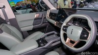 Menggunakan baterai LFP dari CATL, mobil ini diklaim mampu menempuh jarak hingga 500 km.  