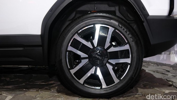 Lihat Nih Chery iCAR 03, Mobil Listrik Off-Road Pertama di Indonesia PT Chery Sales Indoensia (CSI) memamerkan inovasi produknya, dengan memperkenalkan iCAR 03, mobil off-road listrik pertama di Indonesia, pada ajang otomotif Gaikindo Indonesia International Auto Show (GIIAS) 2024 di ICE BSD, Tangerang.