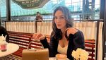 Serunya Ngopi Cantik ala Luna Maya di Jepang hingga Singapura