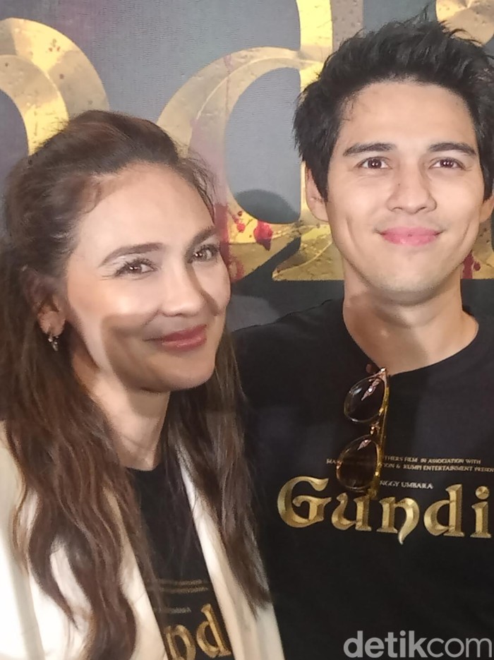 Luna Maya dan Maxime Bouttier.