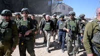 Perdana Menteri Israel Benjamin Netanyahu mengatakan dalam kunjungannya ke penyeberangan Rafah, Kamis (18/7), bahwa penting bagi tentara untuk terus mengontrol penyeberangan perbatasan Rafah dengan Mesir dan Koridor Philadelphi.
