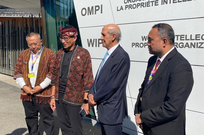 Sandiaga di Swiss