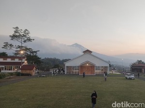 Estetik! Ngopi dengan Suasana Pedesaan Eropa yang Cantik di Garut