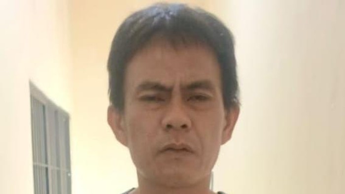 Tampang Hanggar pelaku yang bacok pasutri di Tanggamus saat diamankan polisi
