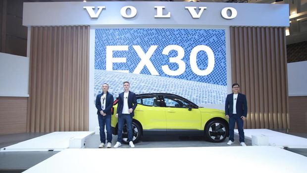 Volvo EX30 meluncur di GIIAS 2024