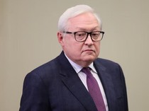 Perjanjian dengan AS Akan Usai, Rusia Siap untuk Dunia Tanpa Batasan Nuklir