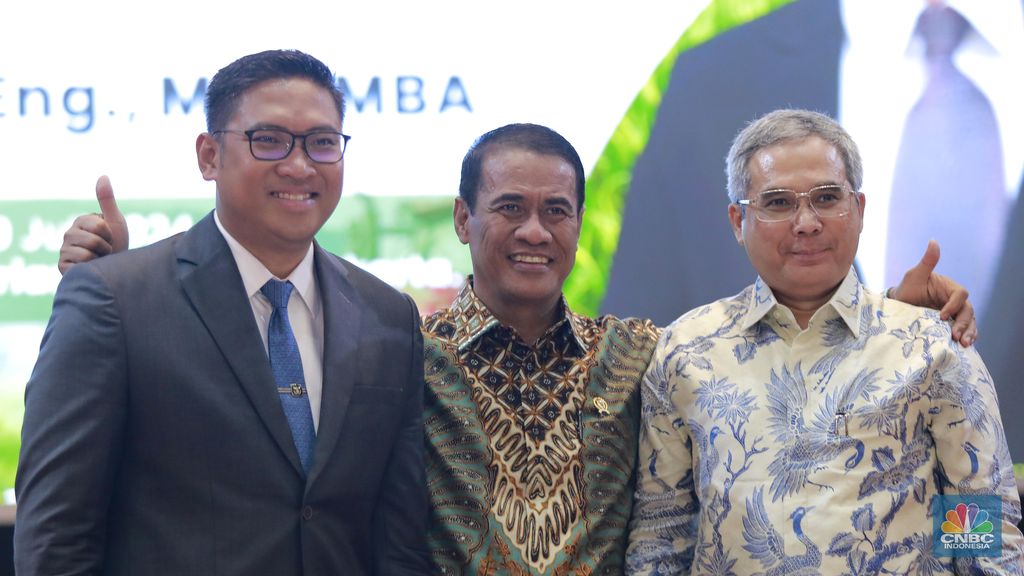 Wakil Menteri Pertanian RI Sudaryono saat serah terima jabatan di Gedung A Kementerian Pertanian, Jakarta, Jumat (19/7/2024). (CNBC Indonesia/Muhammada Sabki)