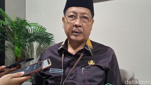 Wali Kota Mataram Mohan Roliskana. (Foto: Nathea Citra/detikBali)