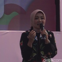 Atalia mengaku senang dengan ajang adu bakat khusus wanita muslimah dan berhijab. Menurutnya hijab bukanlah batasan untuk terus berkarya dan mengembangkan diri. Foto: Septian Bima Bagaskara/DetikJabar