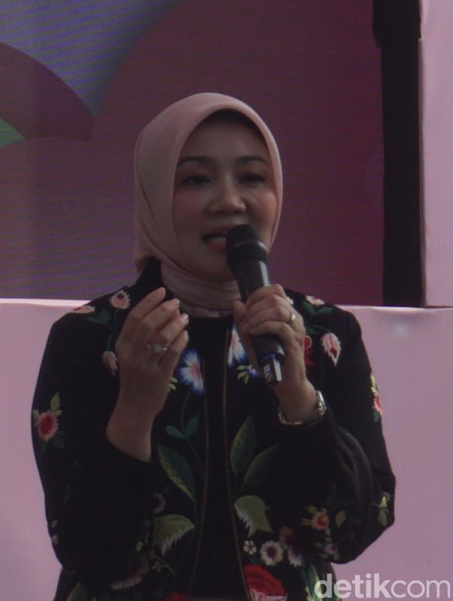 Atalia mengaku senang dengan ajang adu bakat khusus wanita muslimah dan berhijab. Menurutnya hijab bukanlah batasan untuk terus berkarya dan mengembangkan diri. Foto: Septian Bima Bagaskara/DetikJabar