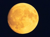 Fenomena Bulan Purnama-Tanduk Rusa Terjadi Besok!