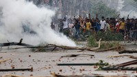Unjuk rasa para mahasiswa di Bangladesh ini pada intinya memprotes kuota untuk pekerjaan pemerintah yang berlaku di negara tersebut.