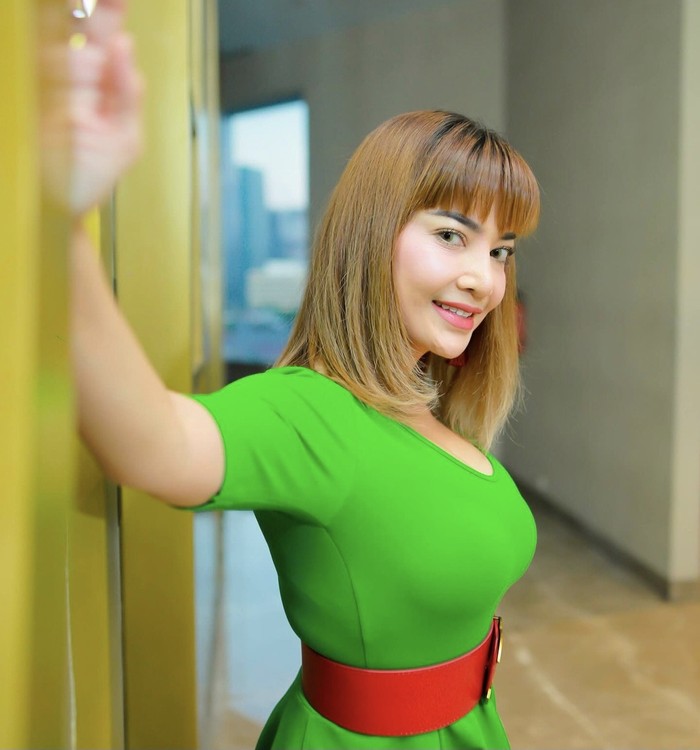 Irma Darmawangsa Jago Mancing hingga Rebutan Lauk Bareng Elly Sugigi Irma Darmawangsa Jago Mancing hingga Rebutan Lauk Bareng Elly Sugigi