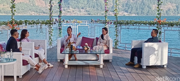 Ni Luh Djelantik saat berbincang Story-Nomics di Toya Devasya, Kintamani, Bangli, Bali, Jumat (20/7/2024).