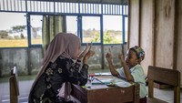Sekolah tersebut terancam ditutup karena kekurangan siswa akibat kurangnya peserta didik baru di daerah setempat.