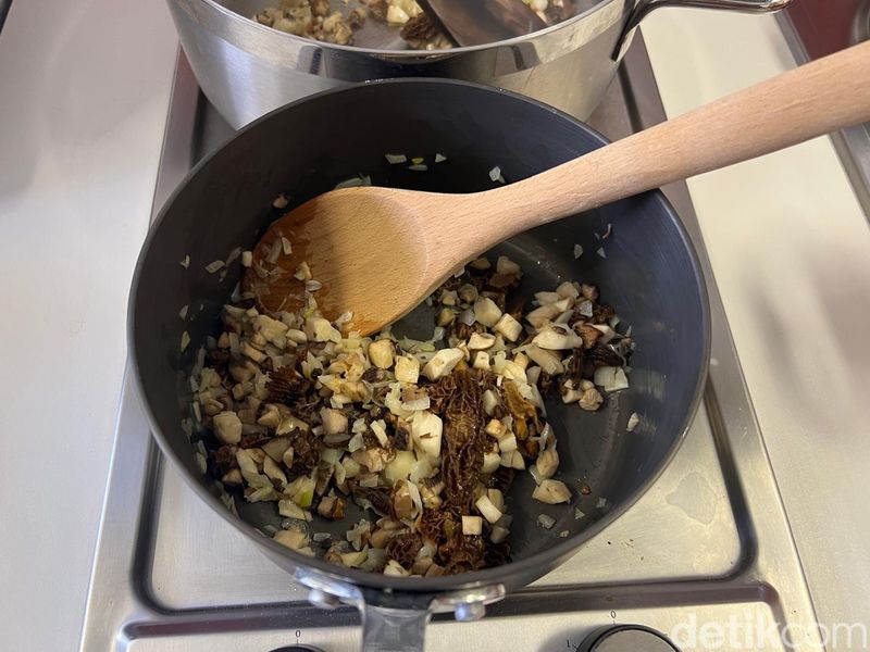 Tips Masak Risotto yang Praktis ala Chef Claudio Rossi