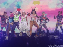 XG Hebohkan Panggung We The Fest 2024 XG Hebohkan Panggung We The Fest 2024