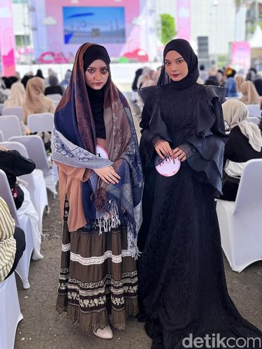 Suasana audisi Emeron Hijab Hunt 2024 tahap kedua pada Minggu (21/7/2024) pukul 13.00 WIB. Ada juri spesial yaitu aktris Intan Nuraeni, Hijab Hunt Family 2017 Ayuenstar dan Editor in Chief Wolipop, Eny Muhidin.