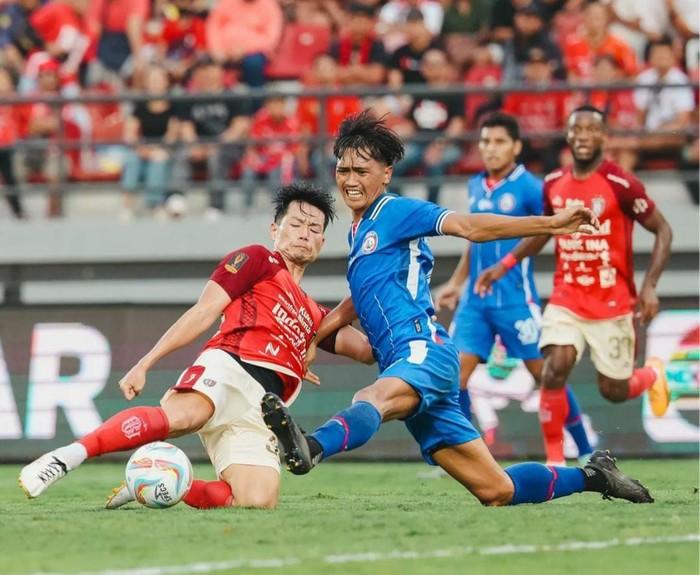 Laga Arema FC Vs bali United