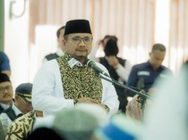 Disambut Menag, Kloter Terakhir Tiba di Asrama Haji Pondok Gede Jakarta