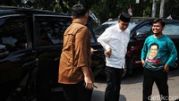 Anies tiba di DPW Partai Kebangkitan Bangsa, Jalan Perintis Kemerdekaan, Jakarta.