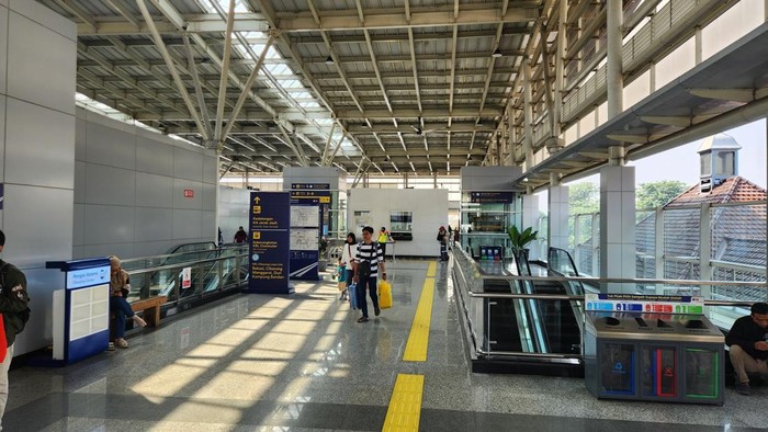 Kereta Api dari Gambir Hadirkan Kemudahan Transportasi bagi Warga Jakarta Timur