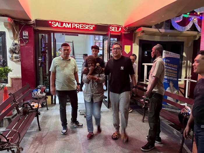 tamu misterius kasus pembunuhan ibu rumah tangga di malang