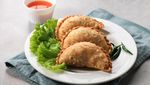 20 Pastel Gurih Renyah Harganya Rp 4 Ribuan!